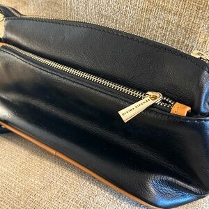 Divina Firenze black leather crossbody bag